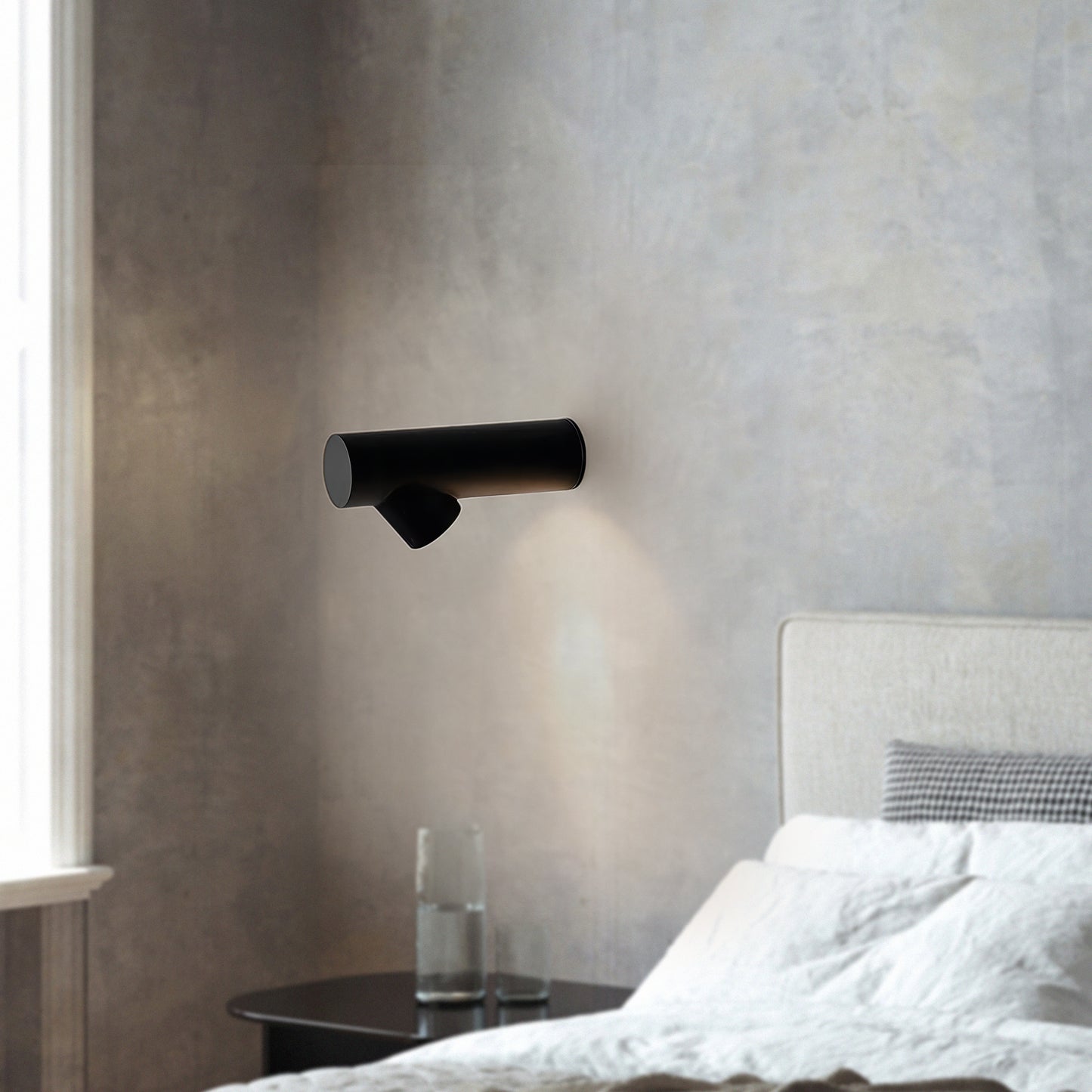 Reedline Wall Light