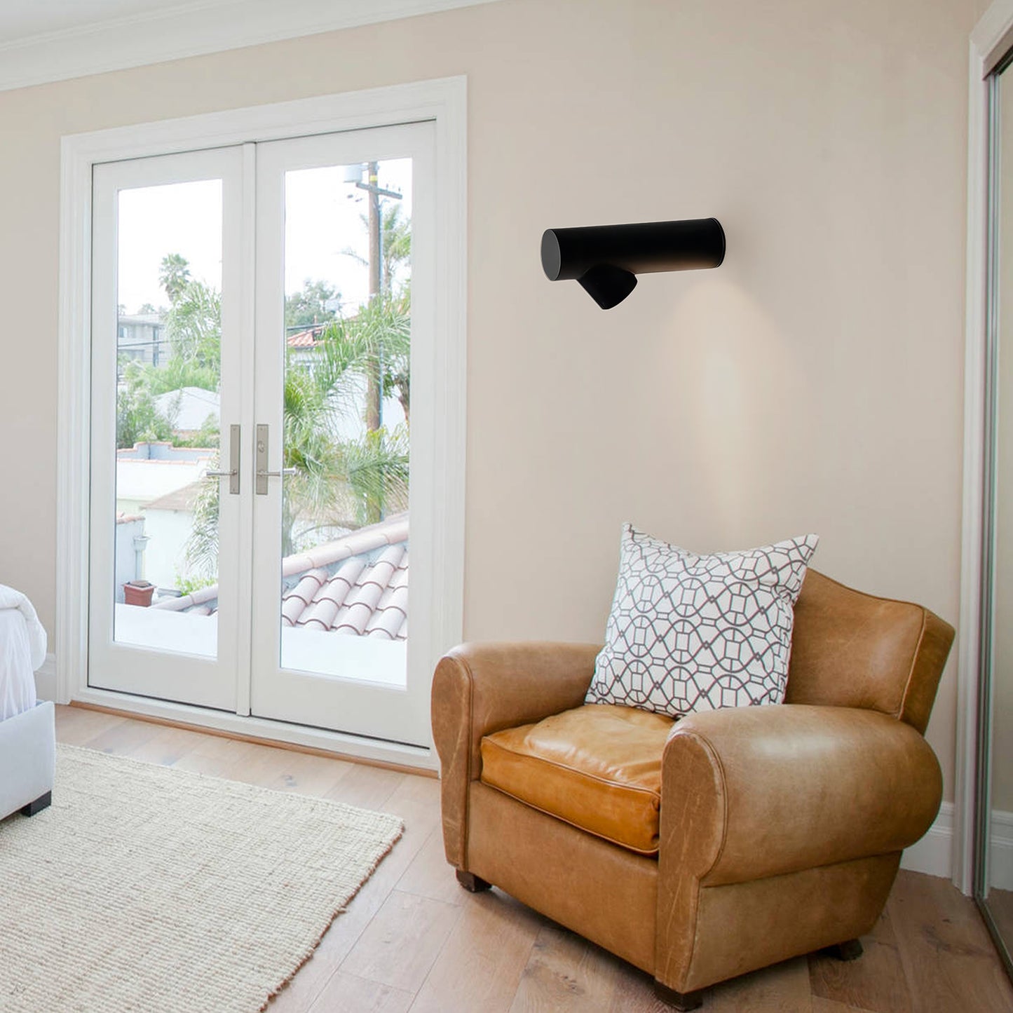 Reedline Wall Light