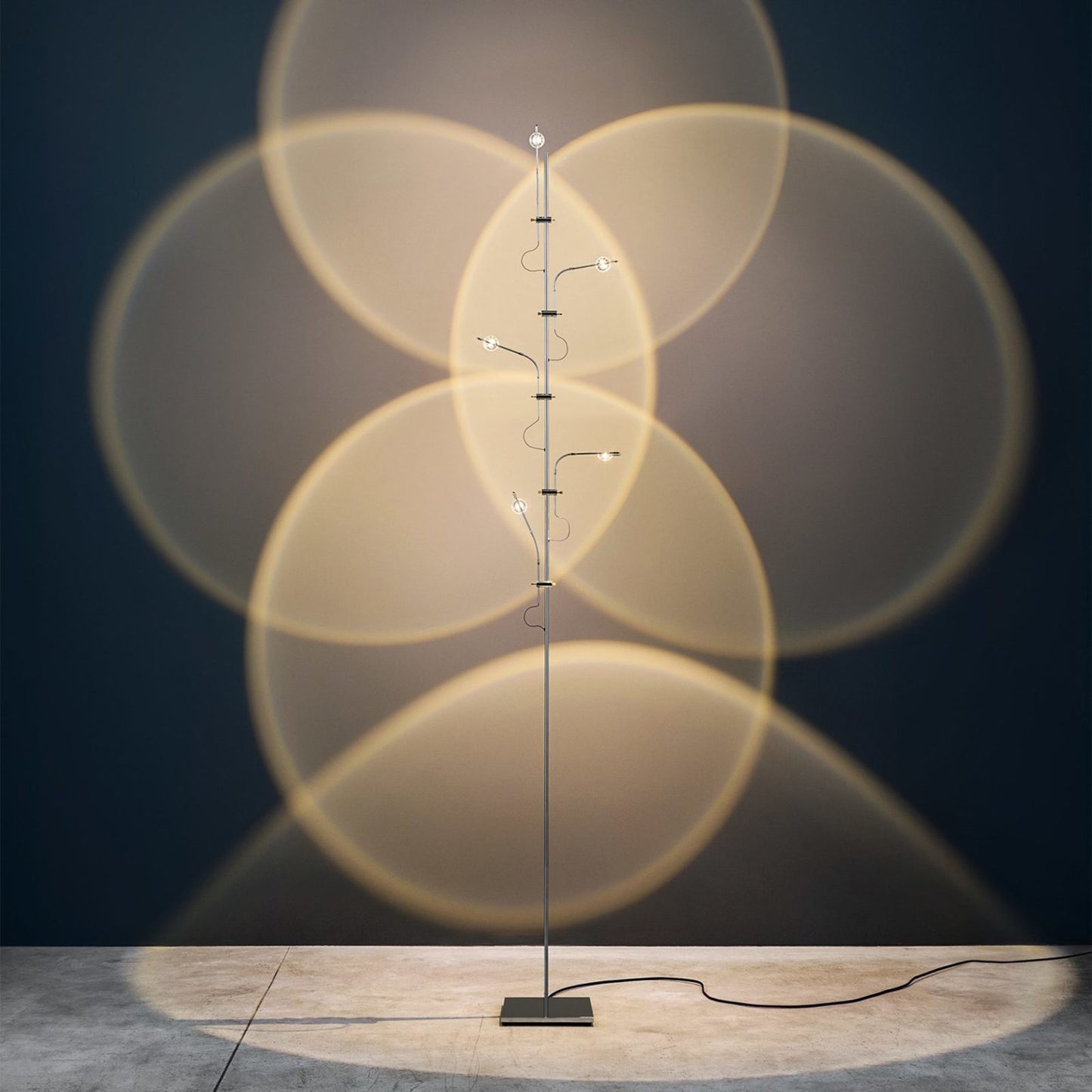 Wa Floor Lamp