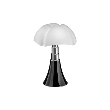 Pipistrello Petal Table Lamp