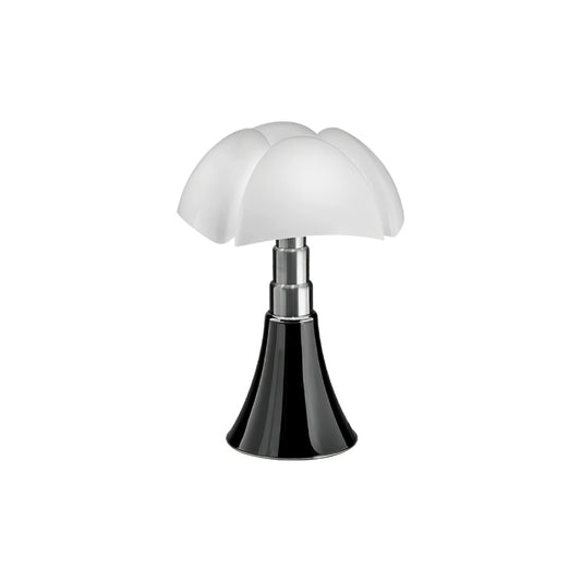 Pipistrello Petal Table Lamp