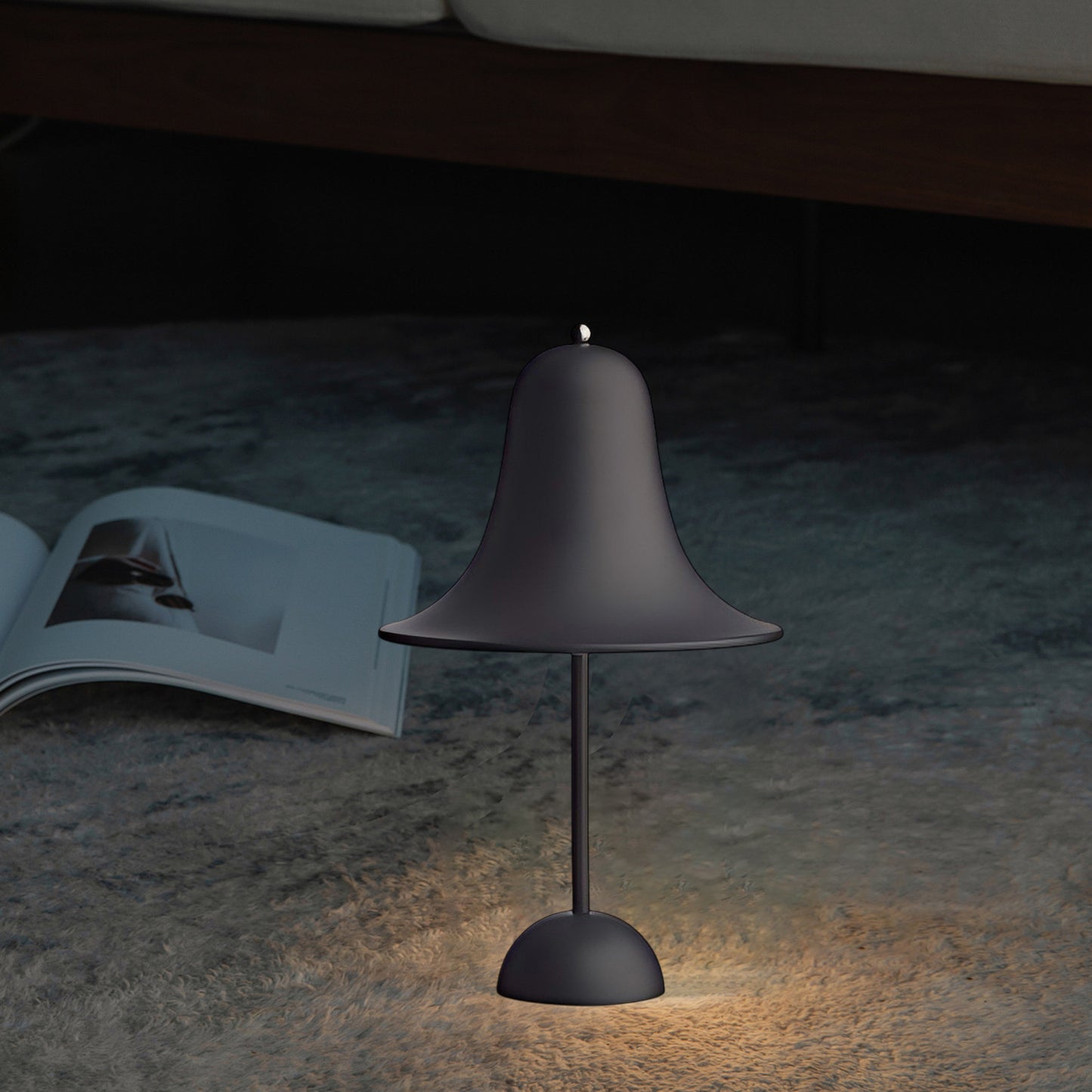 Pantop Bell Table Lamp