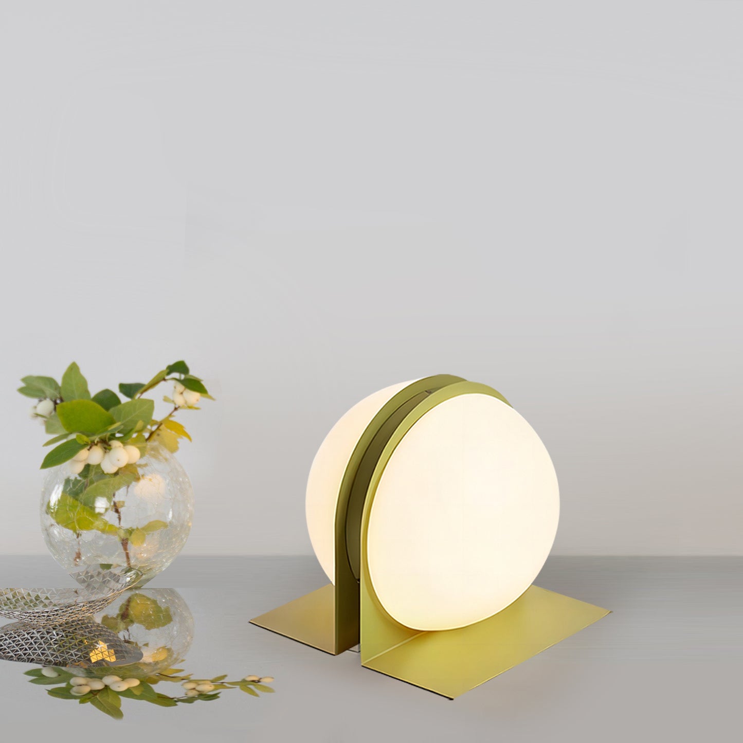 Ben Swildens Globe Table Lamp