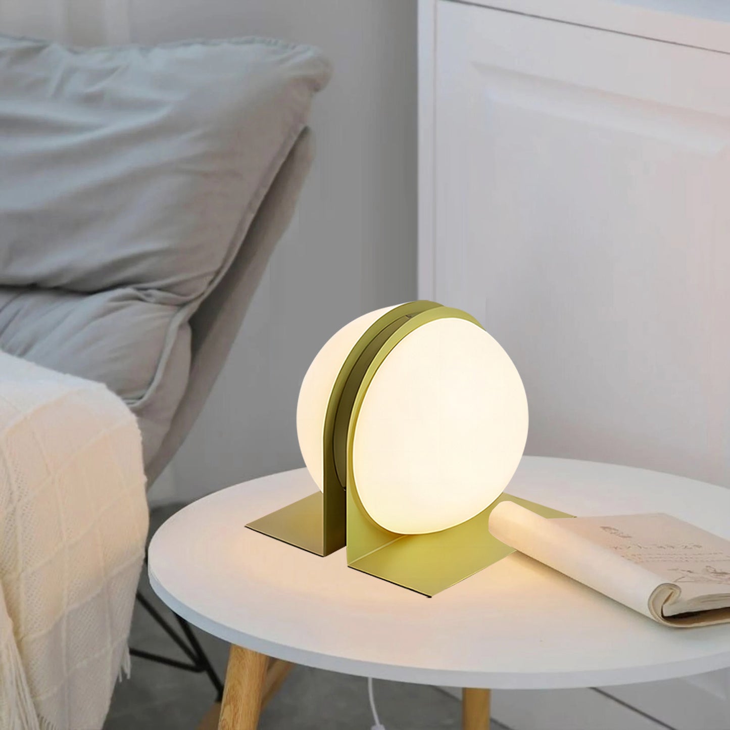 Ben Swildens Globe Table Lamp