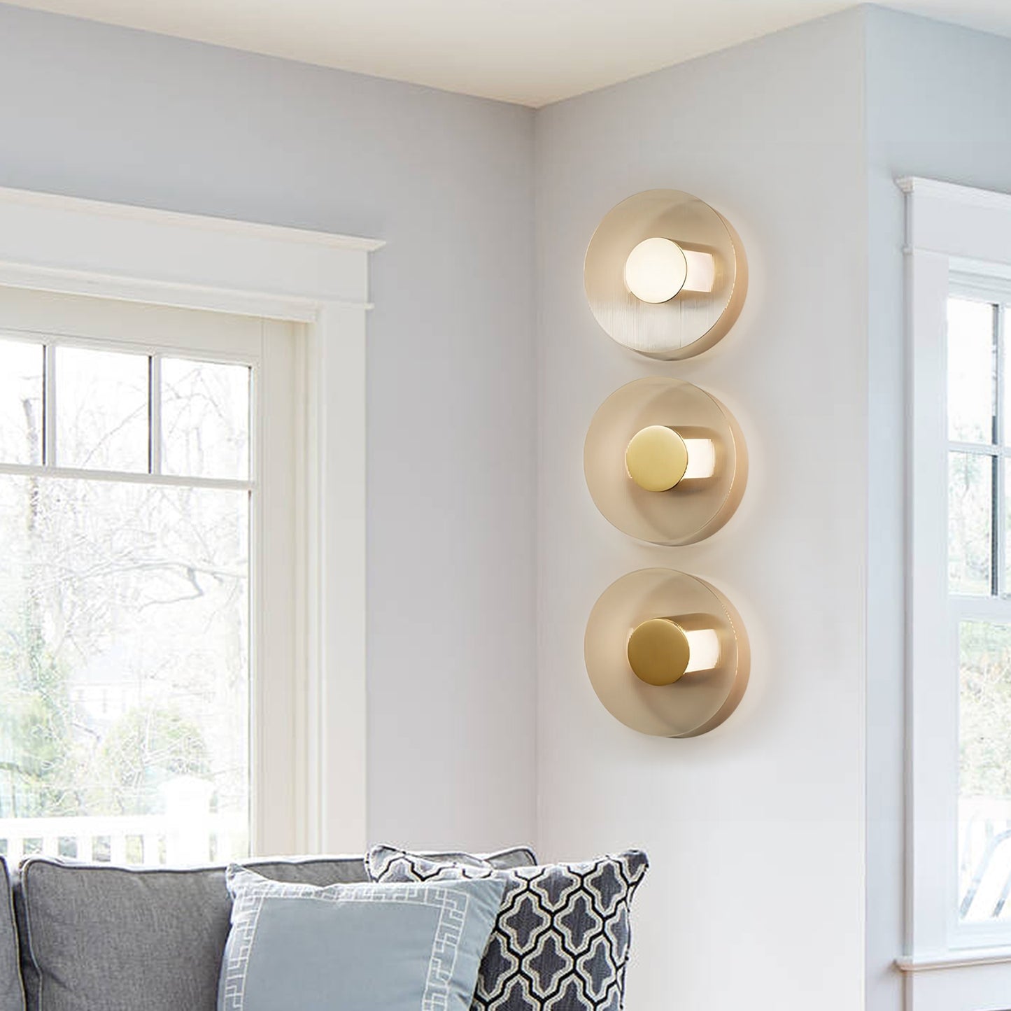 Button Glass Wall Lamp