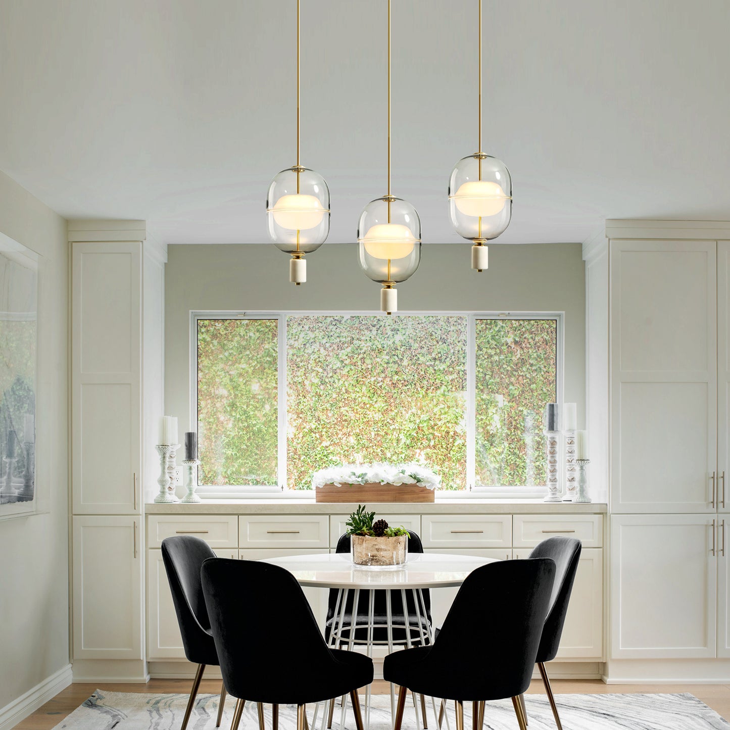 Chaplin Glass Pendant Light