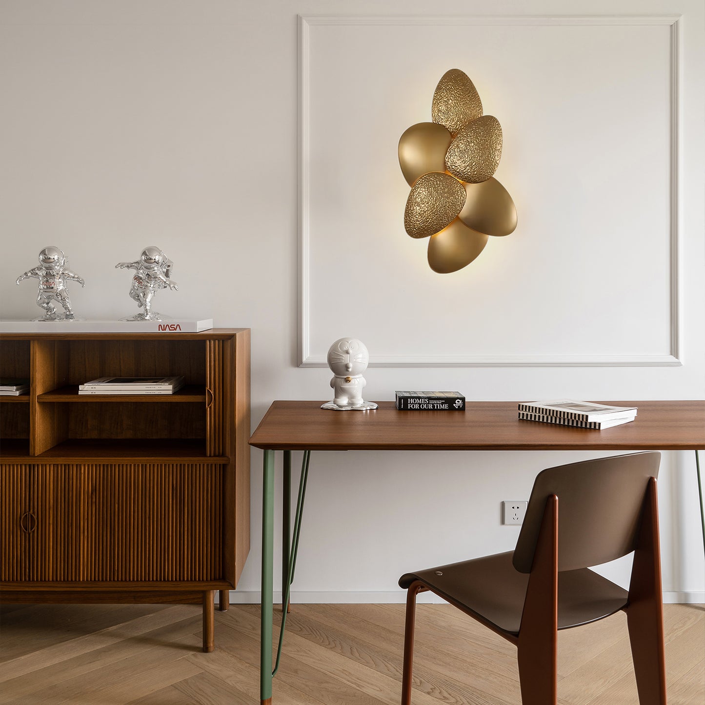 Chiaro Grande Sconce