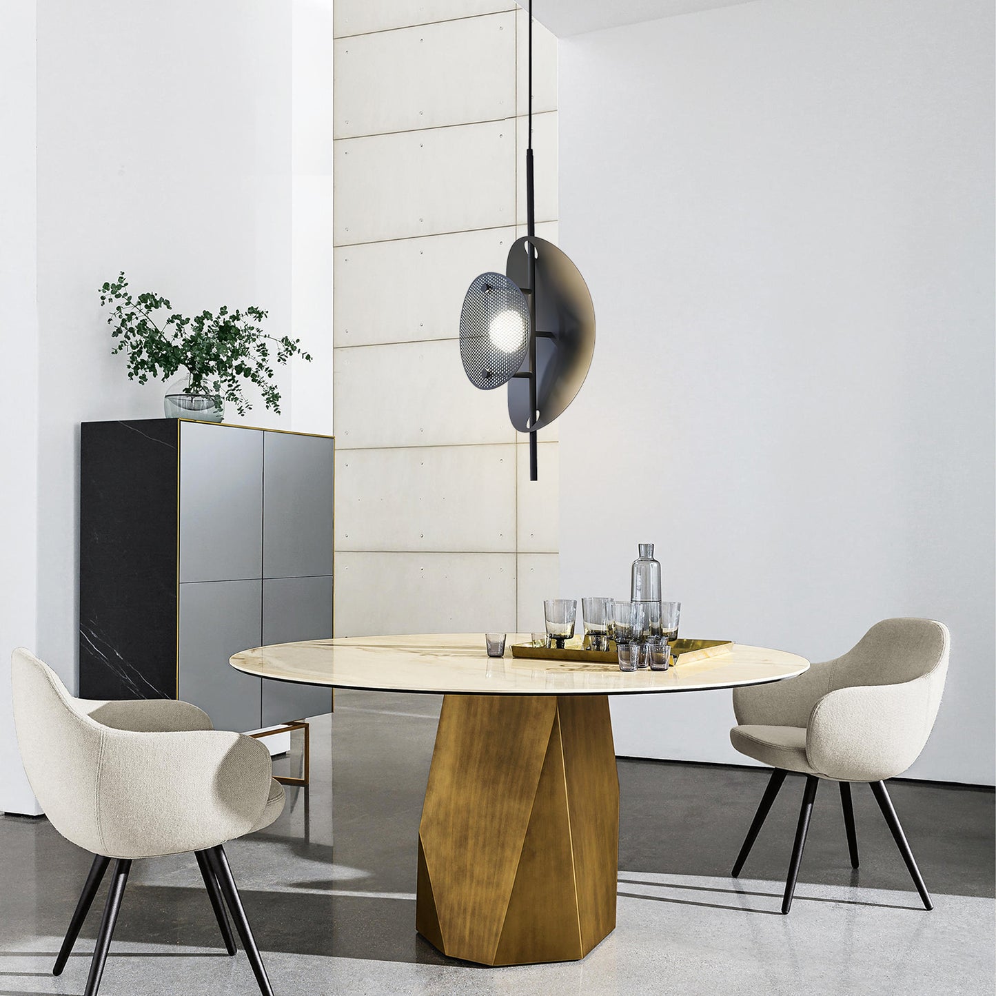 Corolle Pendant Light