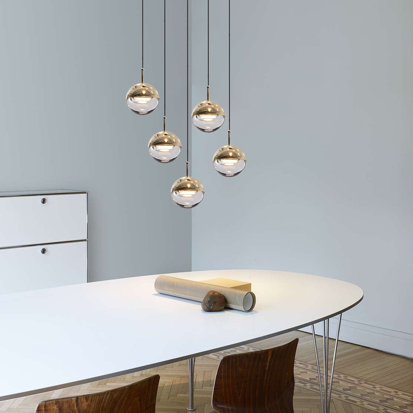 Dora Crystal Pendant