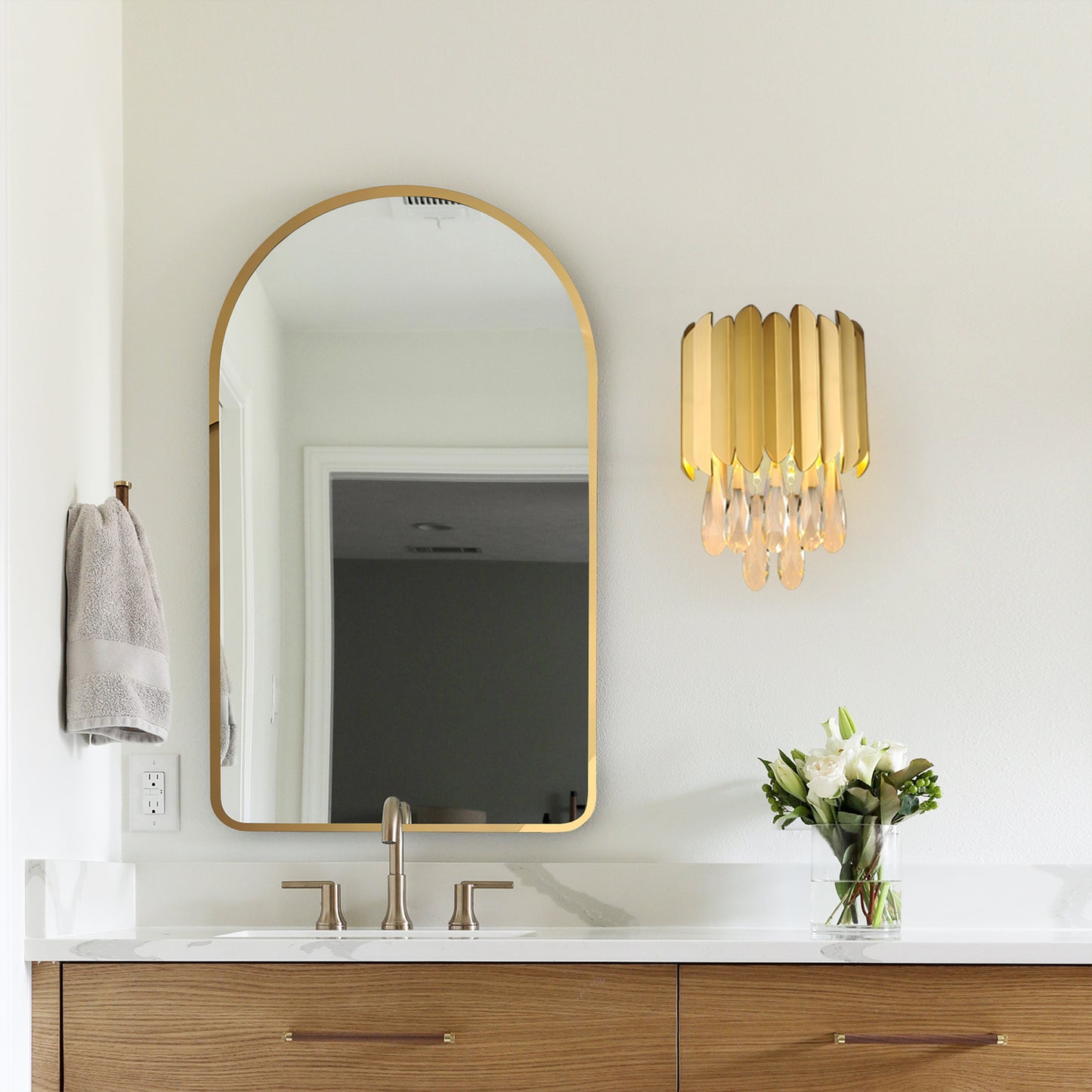 Gladius Crystal Sconce
