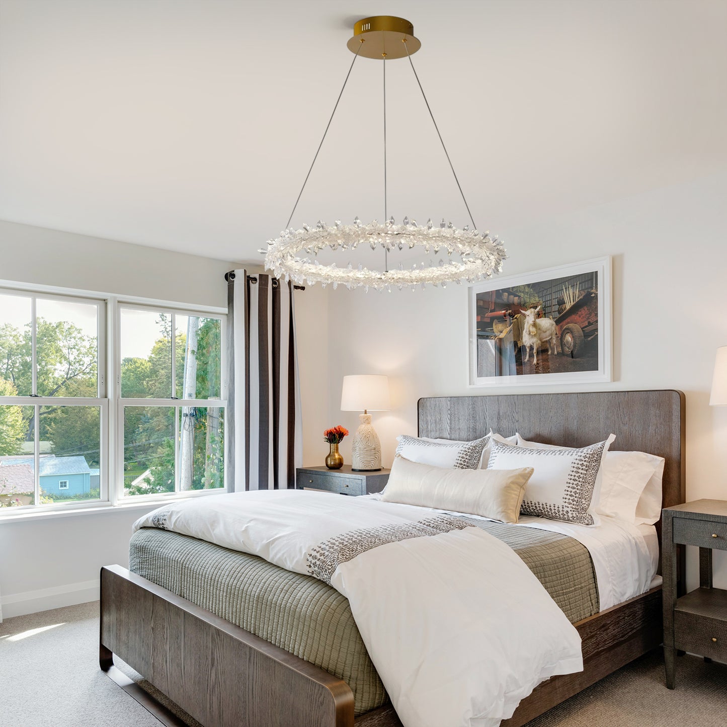 Halo Loop Chandelier