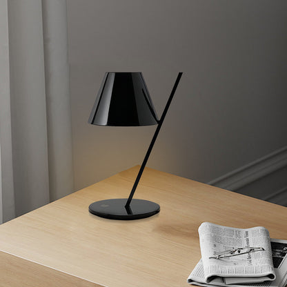La Petite Table Lamp