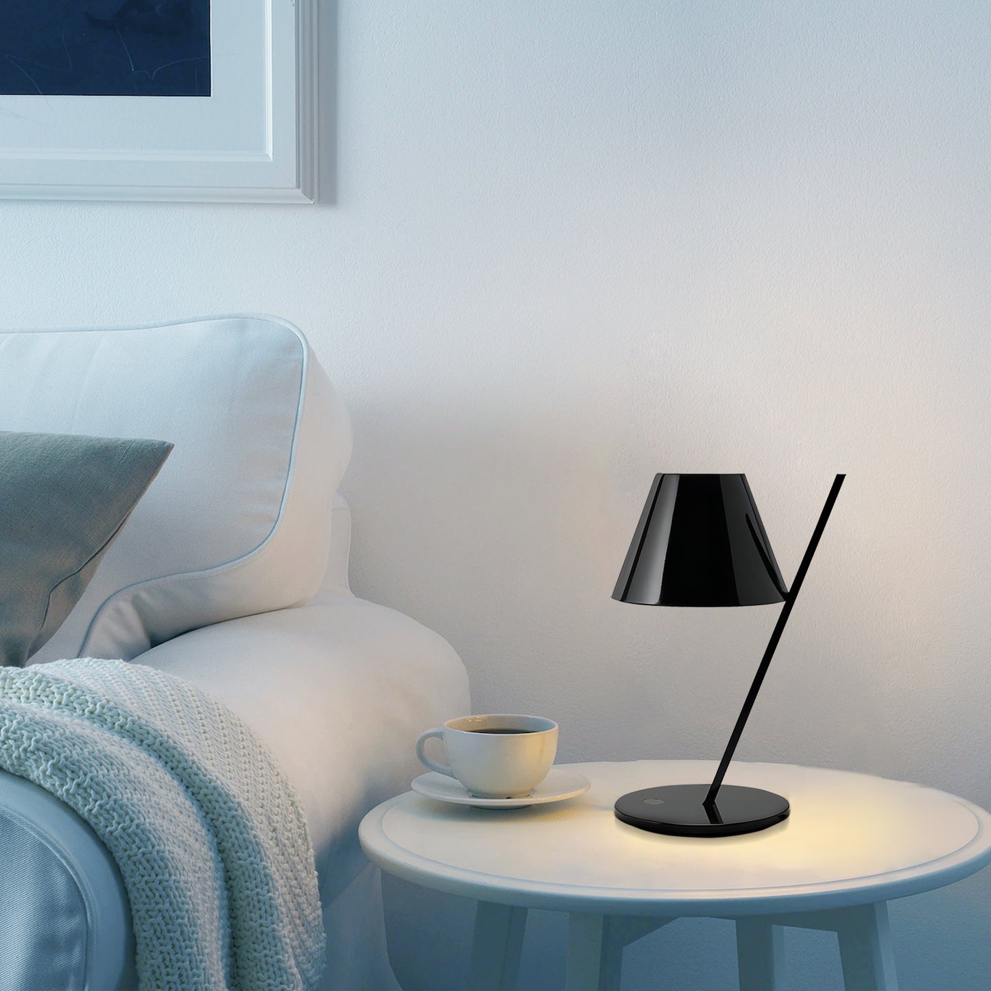 La Petite Table Lamp