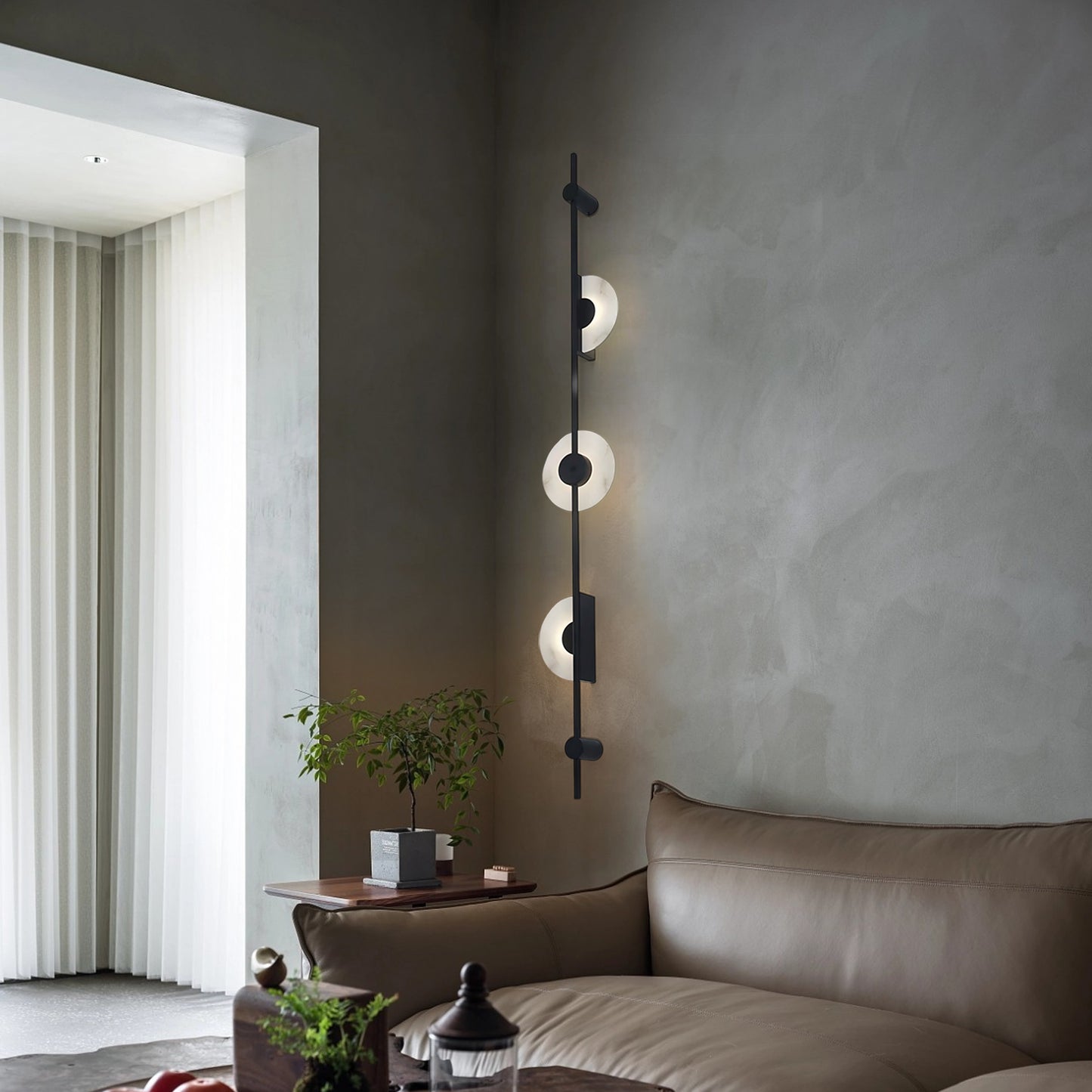 Linear Alabaster Wall Light