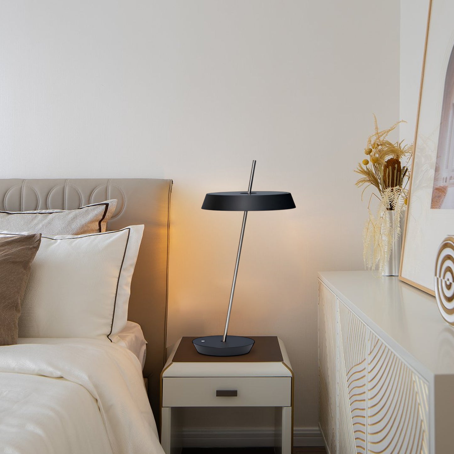 Mawa Giro Disc Table Lamp