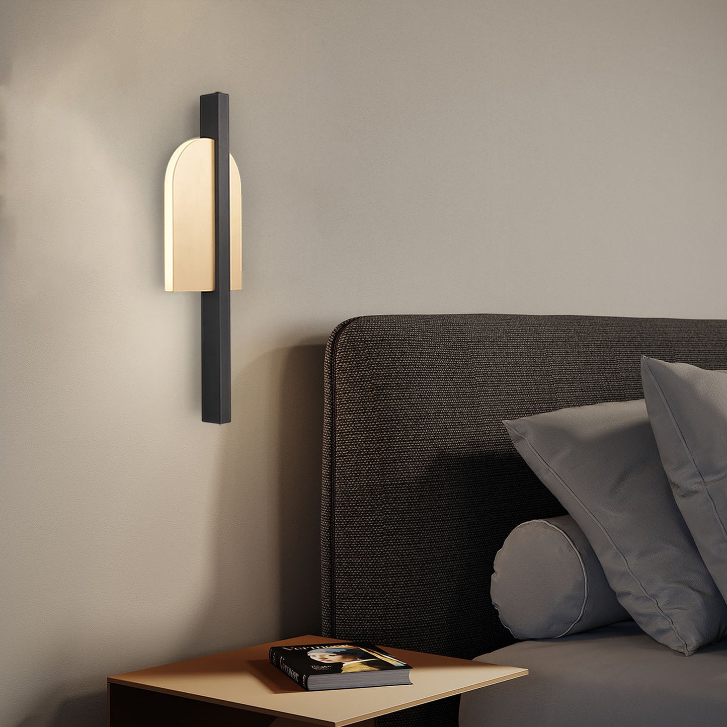 Minimal Single Sconce