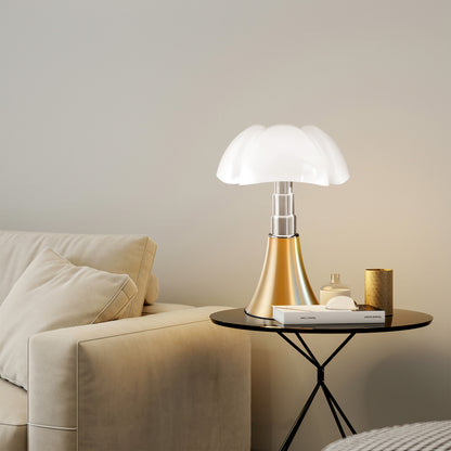 Pipistrello Petal Table Lamp