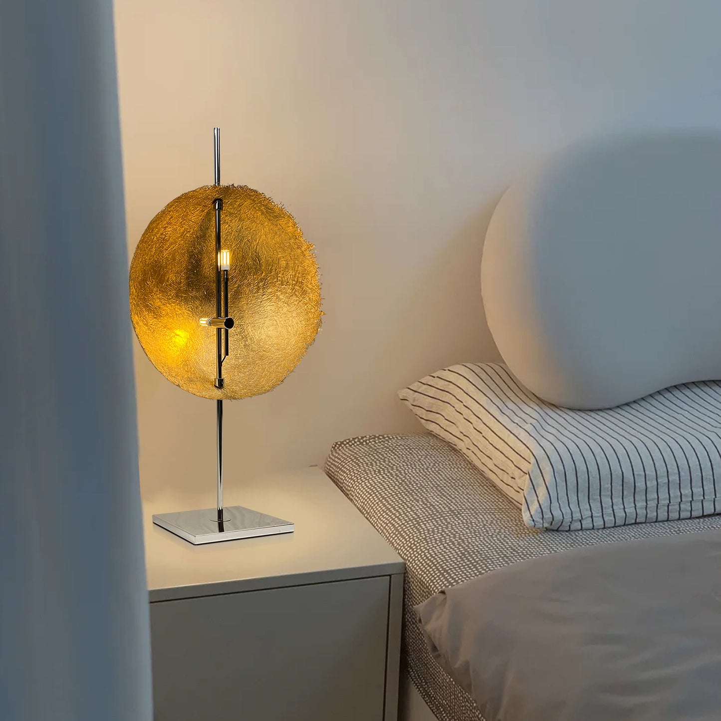 Postkrisi T40 Table Lamp