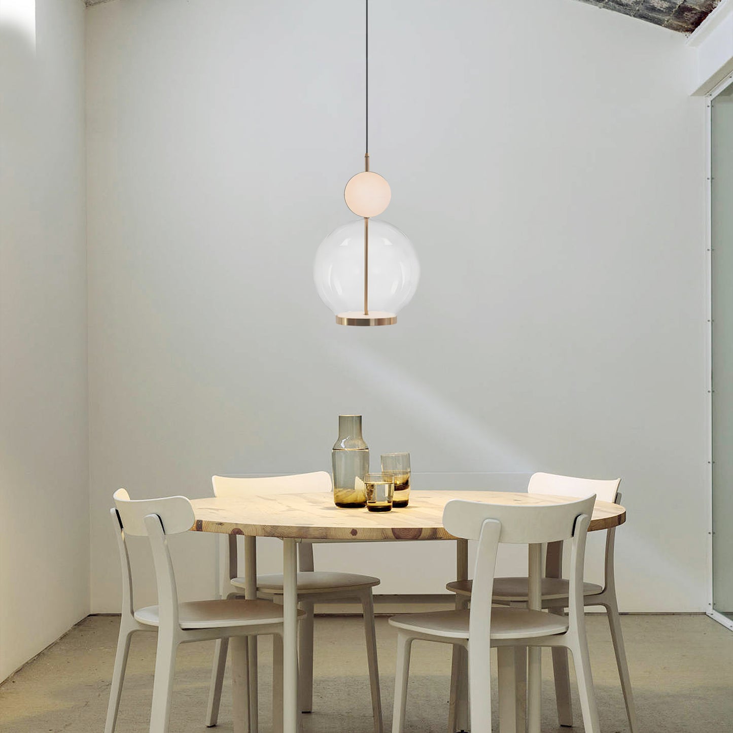 Rosa Globe Pendant Light