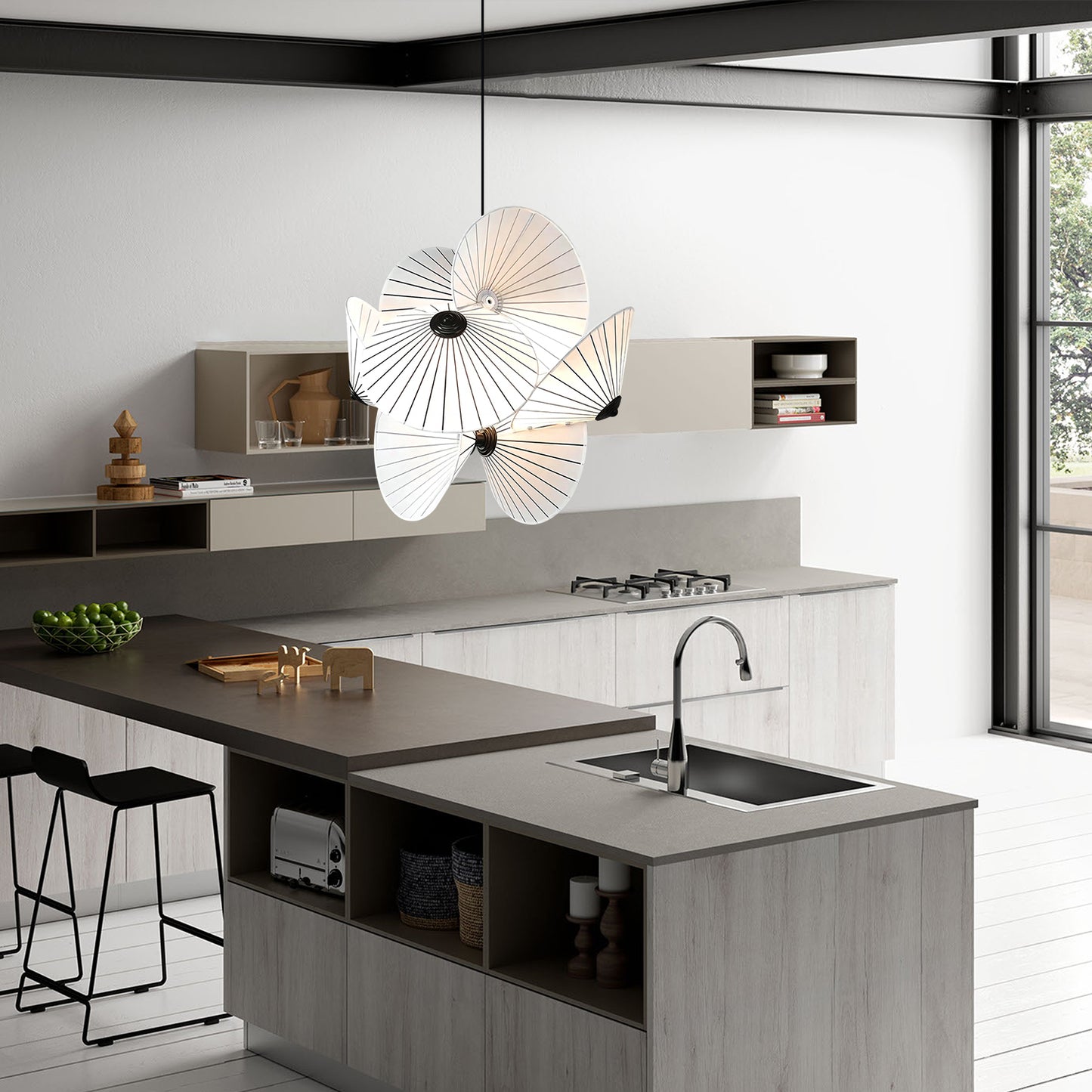 Serpentine Pendant Light