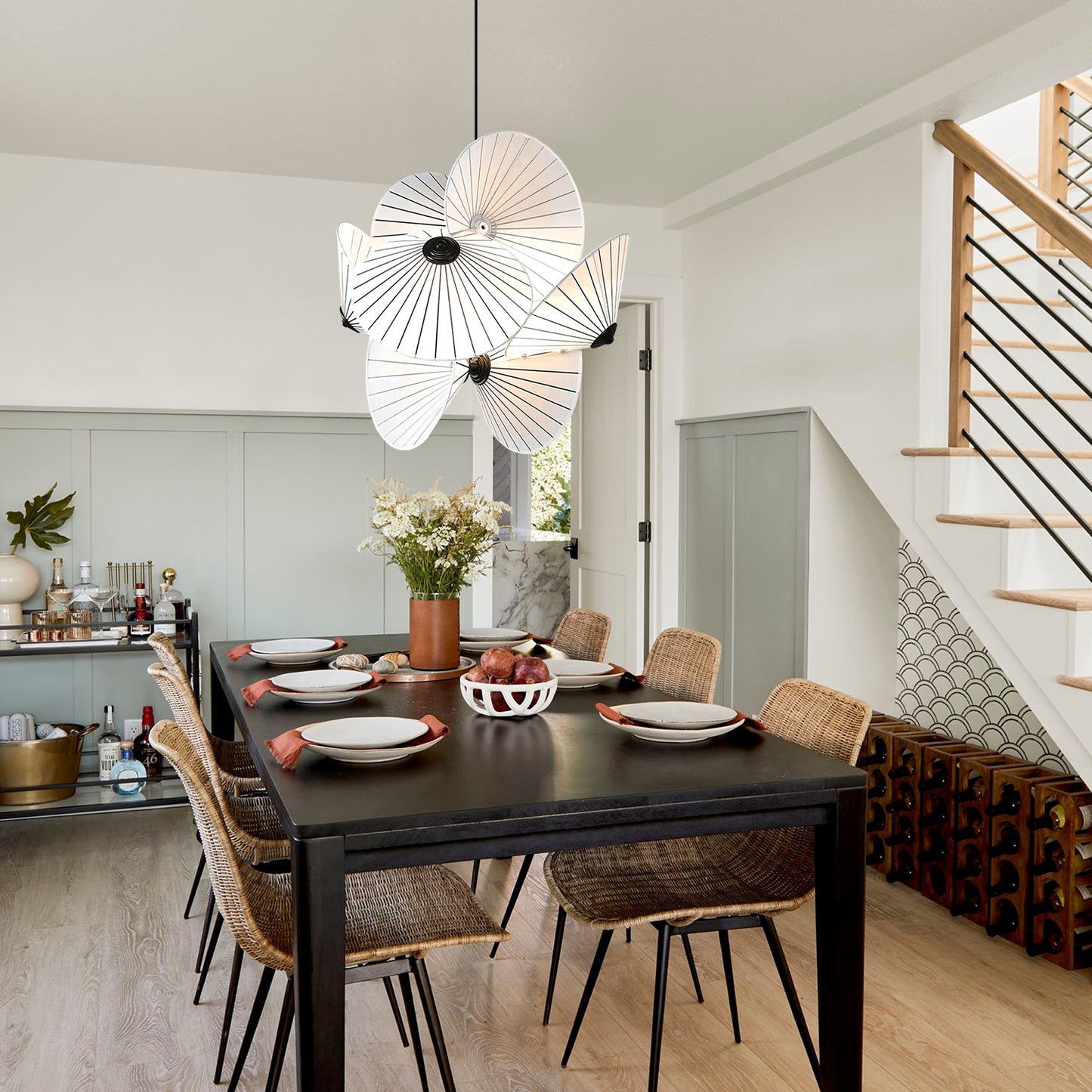 Serpentine Pendant Light