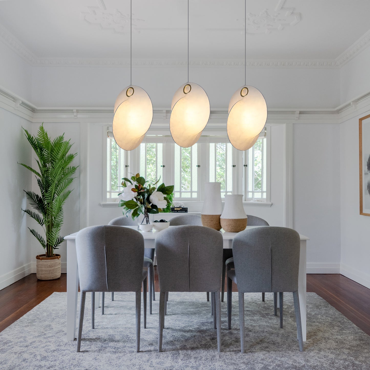 Silk Overlap Pendant Lamp