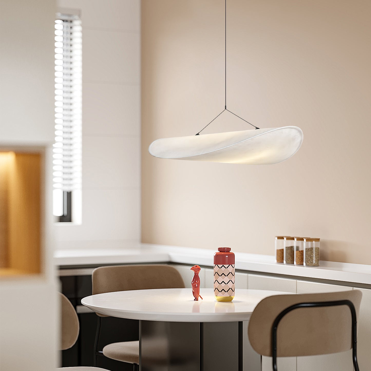 Silk Tense Pendant Light