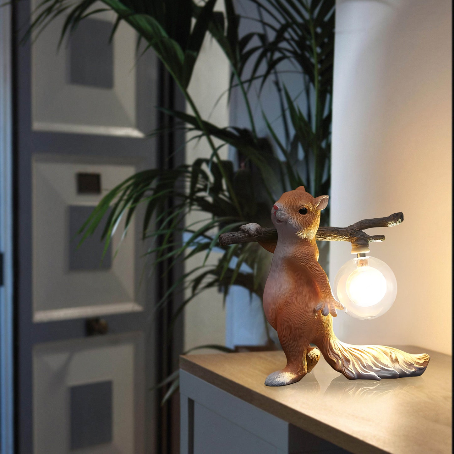 Squirrel Table Lamp