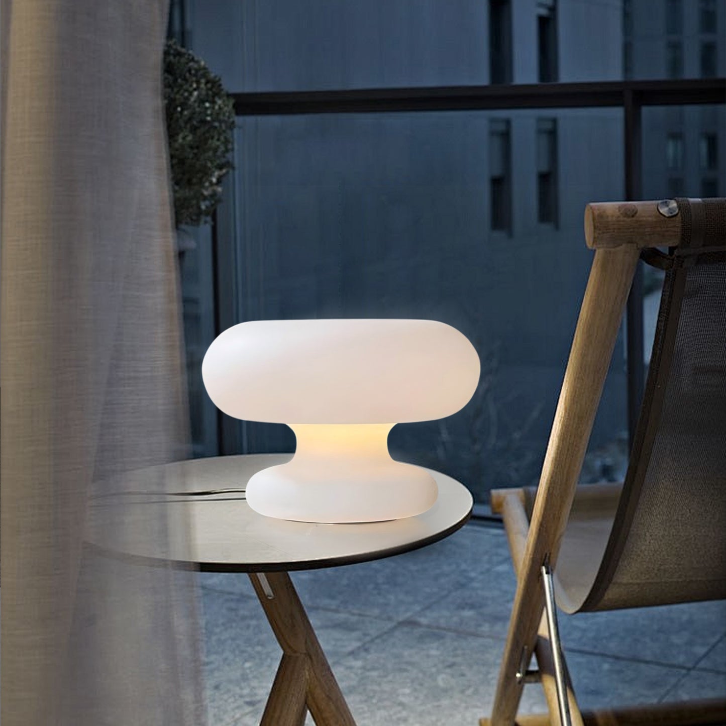 Studiososlow Glass Table Lamp