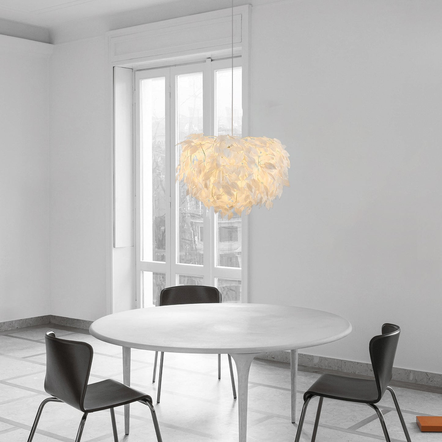 Trio Leavy Pendant Light