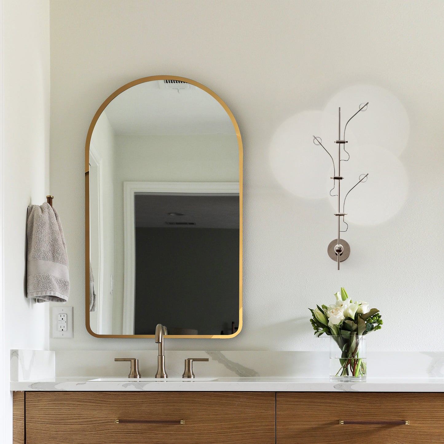 Wa Wall Lamp