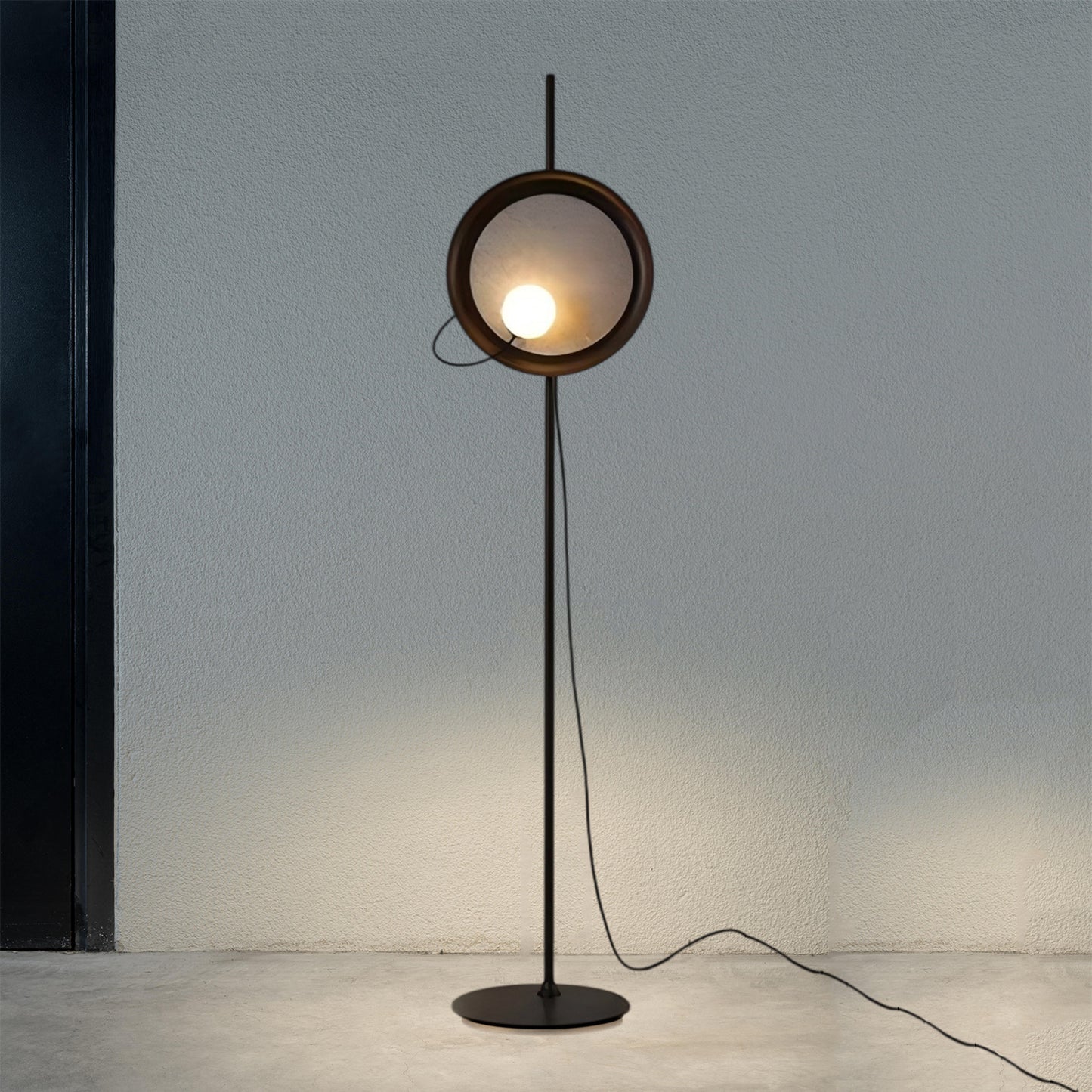 Wire Round Floor Lamp